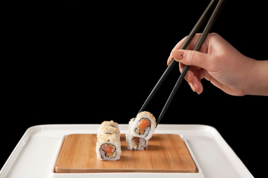 Zasady jedzenia sushi
